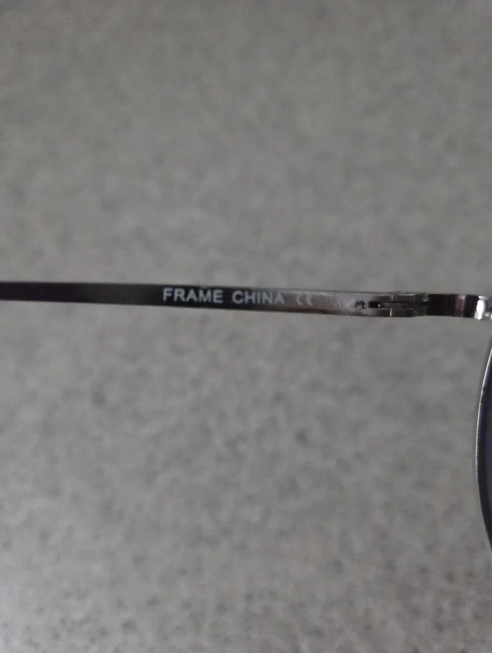 Amazon Essentials classic aviator